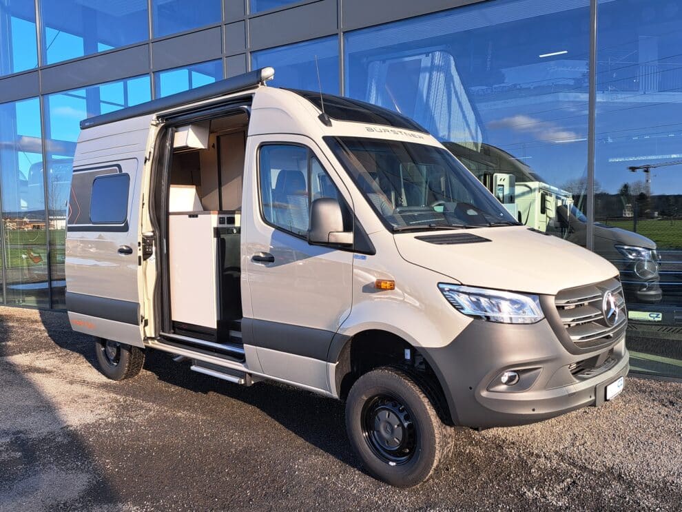 AE2P - Habiton HMX 6.0 4×4 / 20