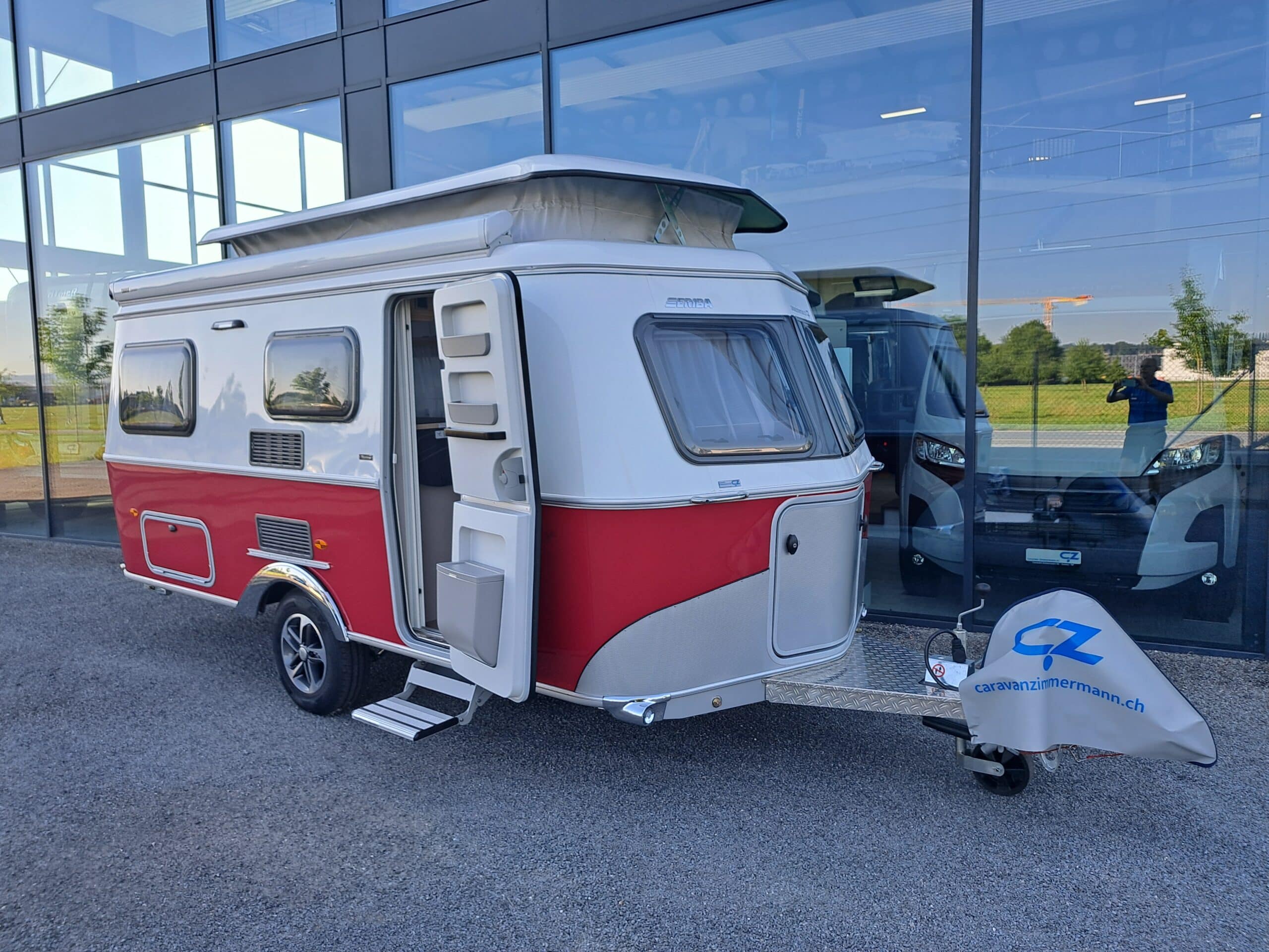 AE2P - Touring 542 Tango Red / 51